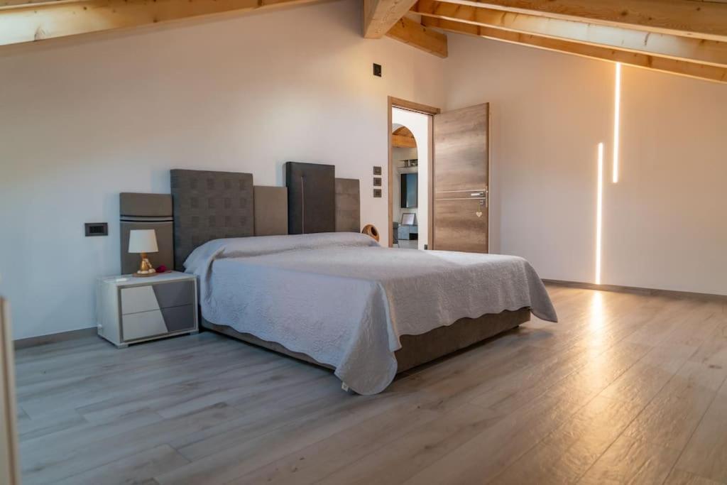 Villa Floris Castello Tesino Eksteriør billede